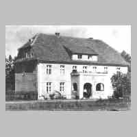 103-0026 Das Gutshaus der Familie von Schroeder.jpg